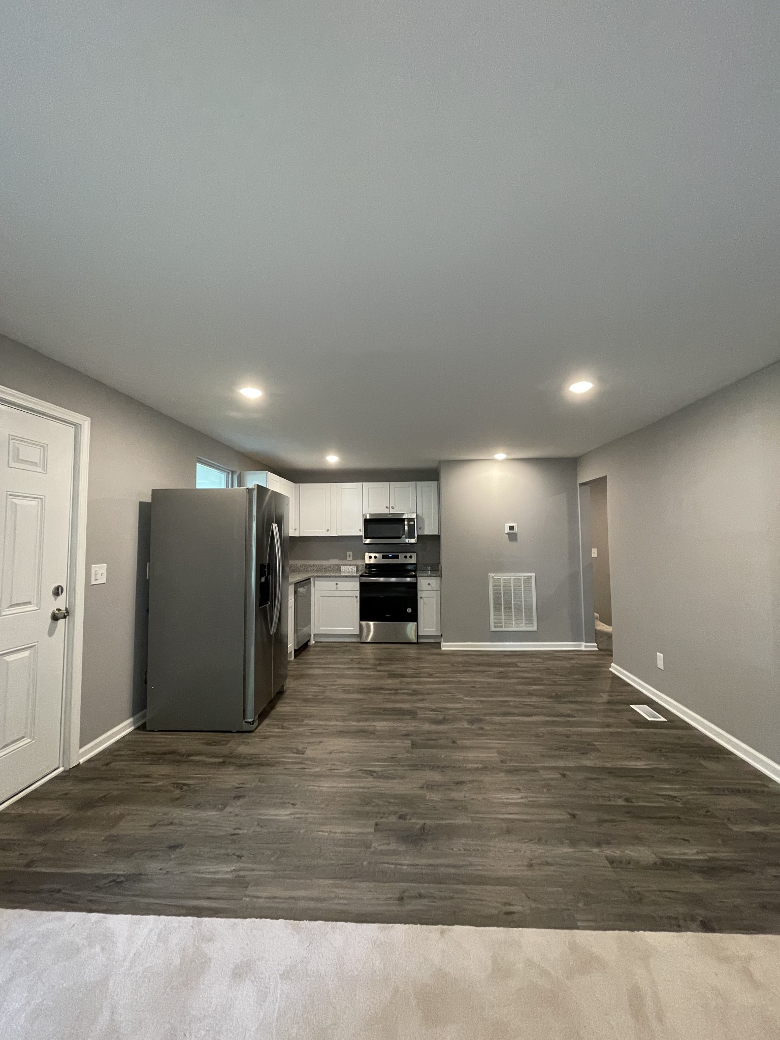 404 Circle Drive Springfield, TN 37172 - Photo 2 of 12 Gallery Image 2