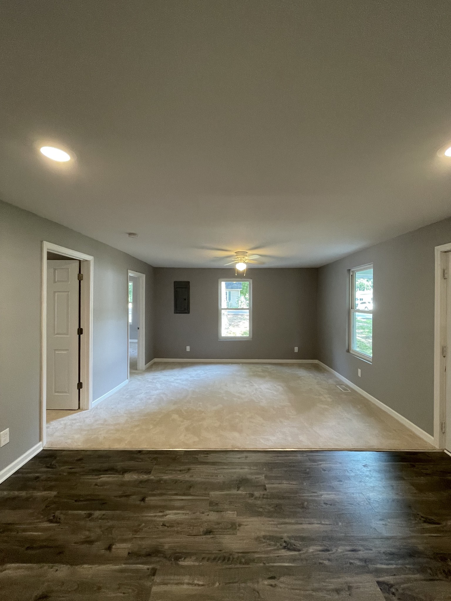 404 Circle Drive Springfield, TN 37172 - Photo 3 of 12 Gallery Image 3