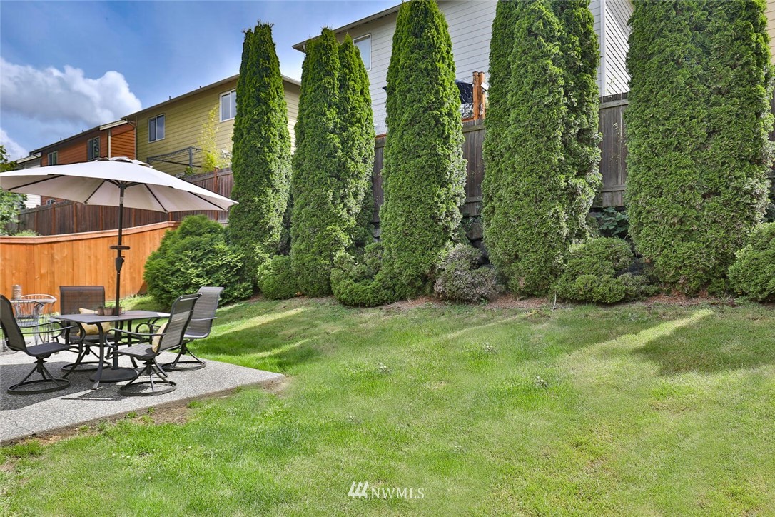 2432 195th Place Southeast, Unit B Bothell, WA 98012 - Photo 28 of 34 a view of outdoor space yard deck patio and outdoor kitchen