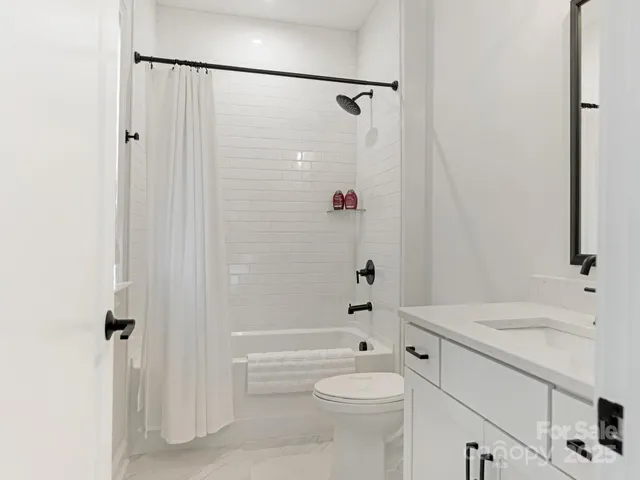 $1,060,000 | 2555 Deacon Avenue, Charlotte, NC 28204