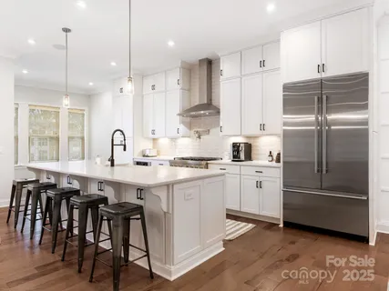 $1,060,000 | 2555 Deacon Avenue, Charlotte, NC 28204