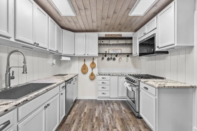 $395,000 | 602 West Main Street, Wautoma, WI 54982