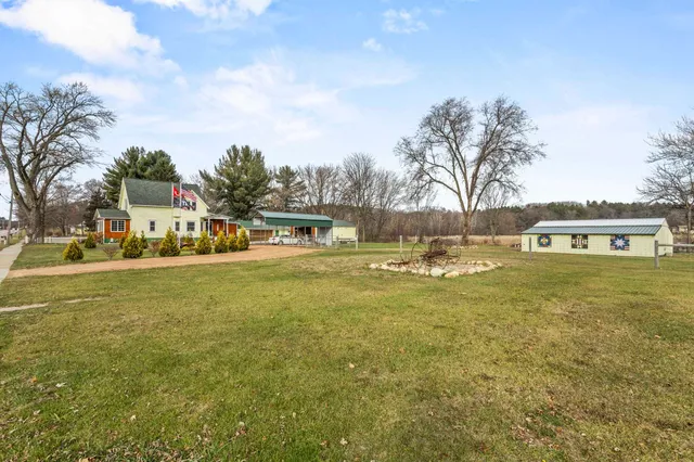 $395,000 | 602 West Main Street, Wautoma, WI 54982