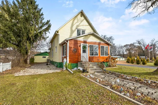 $395,000 | 602 West Main Street, Wautoma, WI 54982