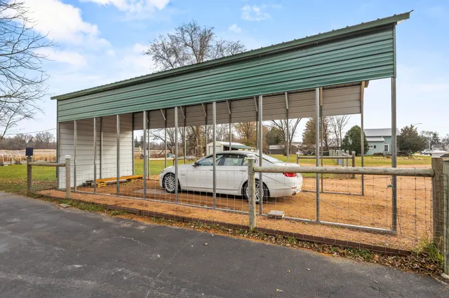 $395,000 | 602 West Main Street, Wautoma, WI 54982