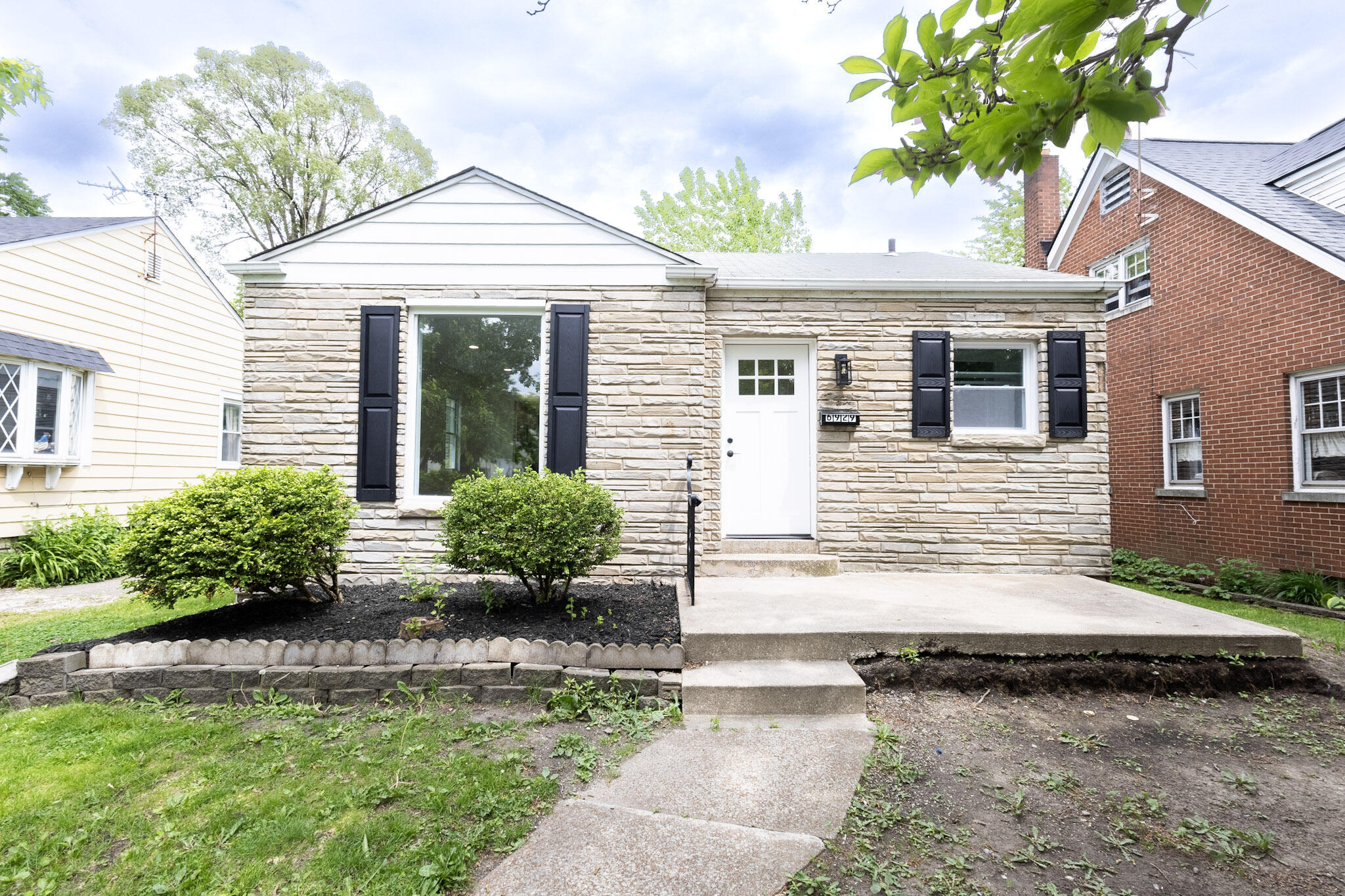 6929 Monroe Avenue Hammond, IN 46324 - Photo 21 of 21 2048x1365