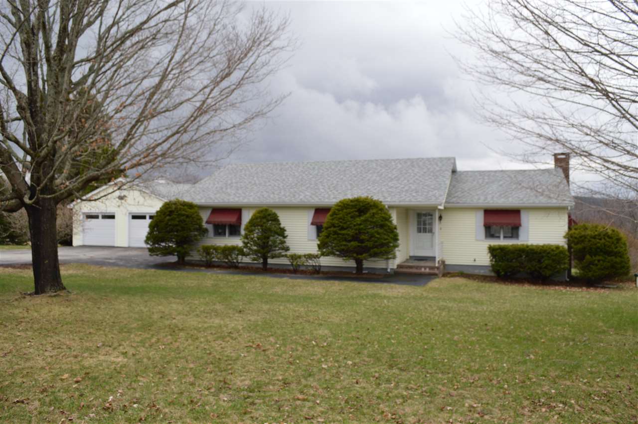 507 Wentworth Road Brookfield, NH 03872 - Photo 1 of 22