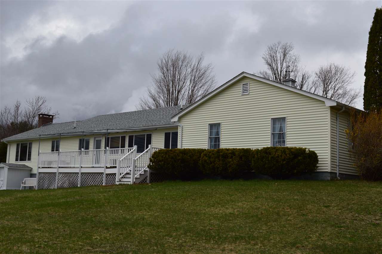 507 Wentworth Road Brookfield, NH 03872 - Photo 4 of 22