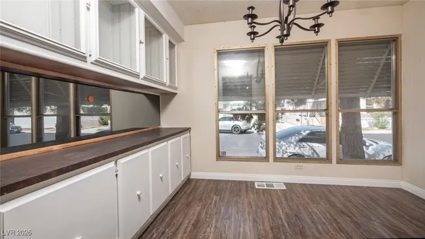 $1,900 | 3670 Estes Park Drive, Las Vegas, NV 89121