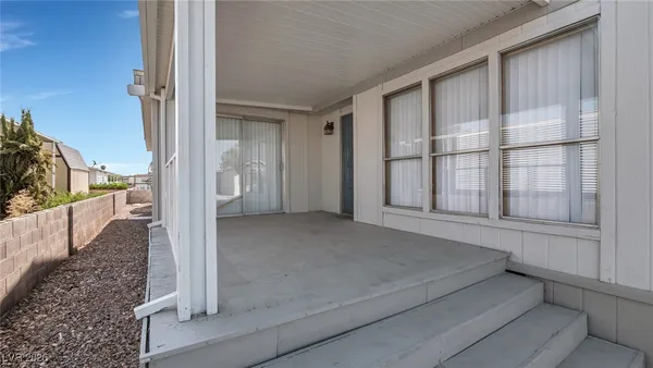 $1,900 | 3670 Estes Park Drive, Las Vegas, NV 89121