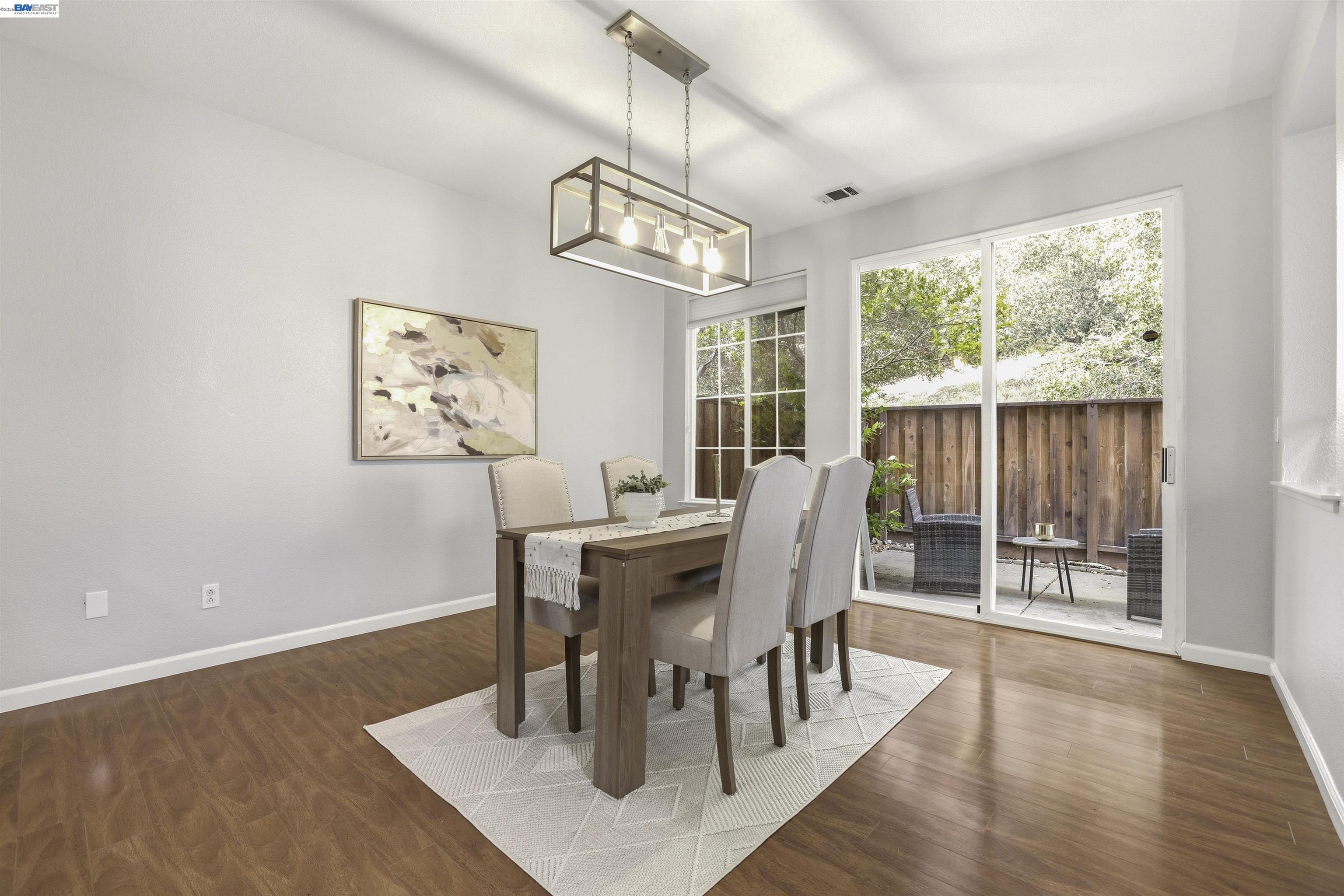 7445 Brigadoon Way Dublin, CA 94568 - Photo 14 of 50