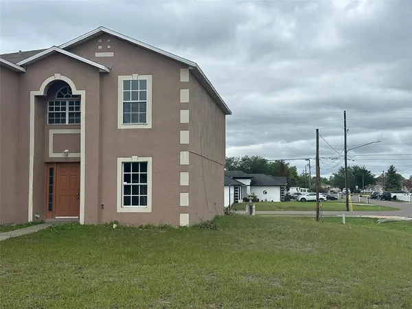 $2,000 | 1761 Pompano Drive, Kissimmee, FL 34759