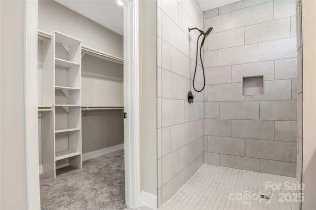 $529,900 | 831 B Wynnshire Drive, Unit 60, Hickory, NC 28601