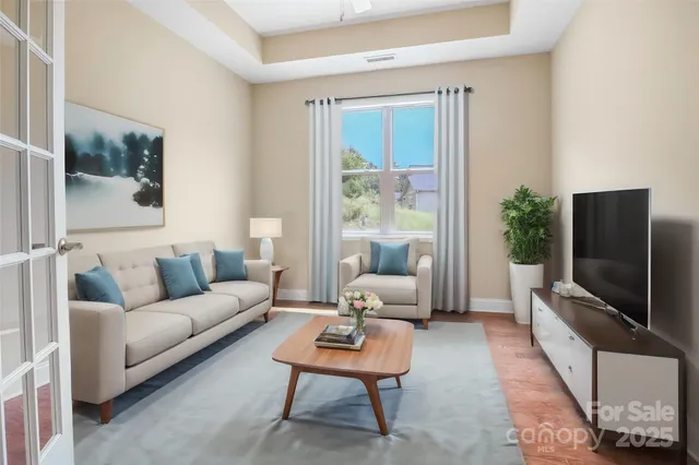 $529,900 | 831 B Wynnshire Drive, Unit 60, Hickory, NC 28601