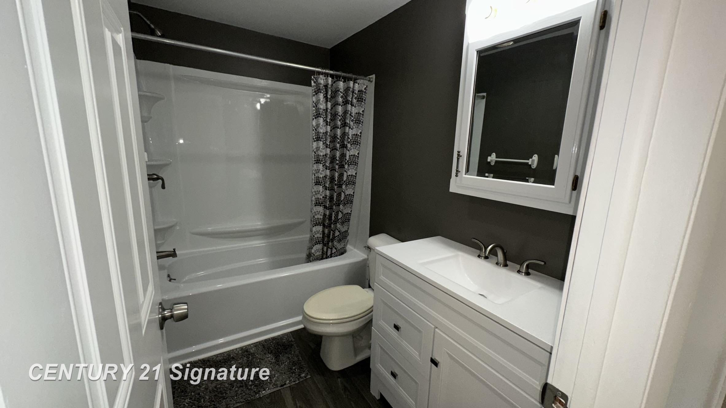 6419 Elms Road Flushing, MI 48433 - Photo 35 of 65