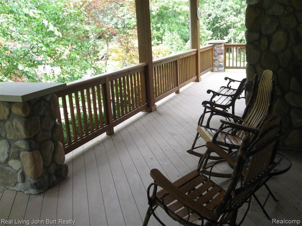 5630 Havens Road Leonard, MI 48367 - Photo 4 of 25 Covered Front Porch