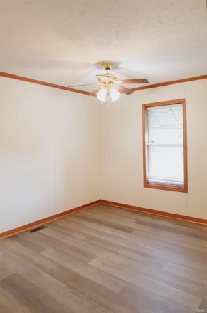 $225,000 | 4708 West 400 South, Russiaville, IN 46979