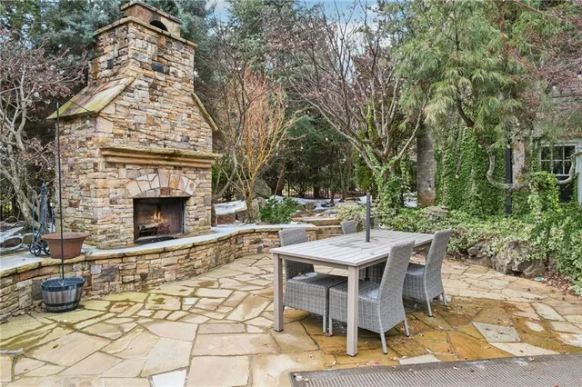 $1,990,000 | 2583 Northern Oak Drive, Braselton, GA 30548