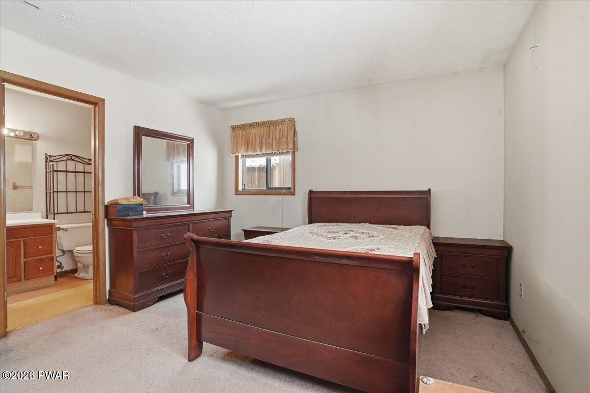 141 Inverhouse Road Henryville, PA 18332 - Photo 18 of 44 31-141_Inverhouse_RD_024
