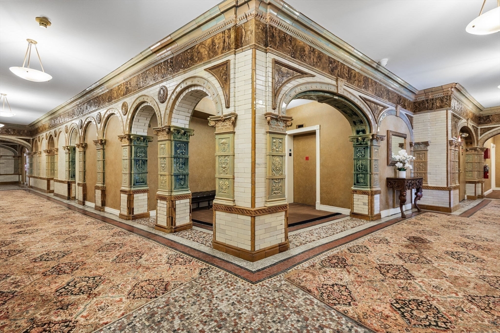 4 Charlesgate East, Unit 601 Boston, MA 02215 - Photo 28 of 33 a view of a hallway with a lots of windows