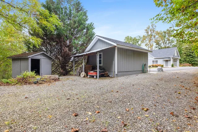 $829,000 | 126 Split Rail Drive, Hayesville, NC 28904