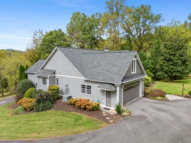 $829,000 | 126 Split Rail Drive, Hayesville, NC 28904