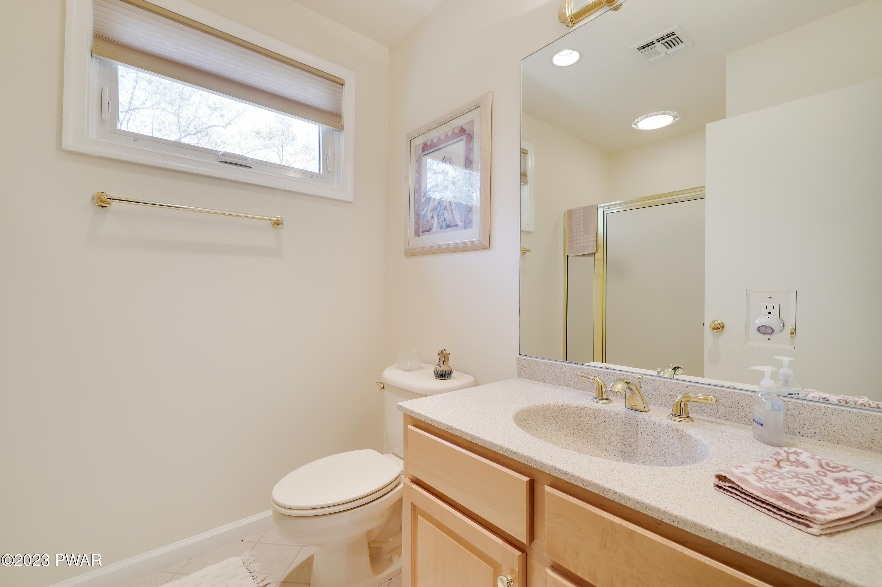 128 Paupack Point Road Hawley, PA 18428 - Photo 56 of 95 Bathroom 4