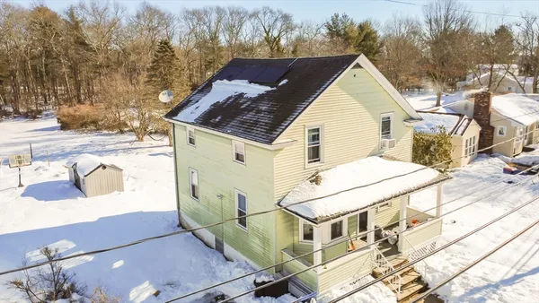 $439,000 | 803 Tarkiln Hill Road, New Bedford, MA 02745