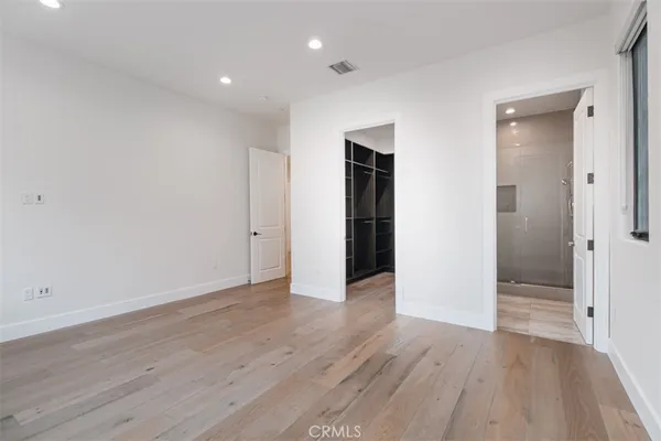 $18,000 | 5017 Hesperia Avenue, Encino, CA 91316