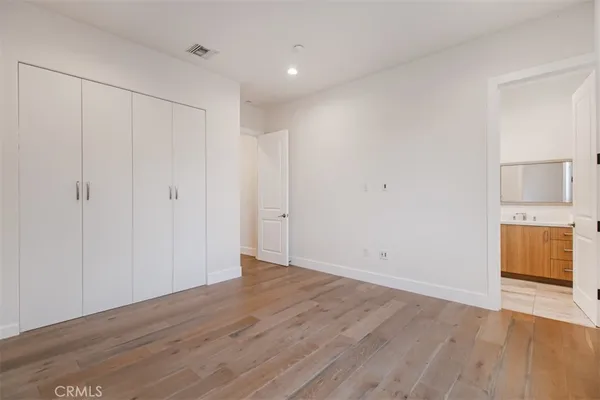 $18,000 | 5017 Hesperia Avenue, Encino, CA 91316