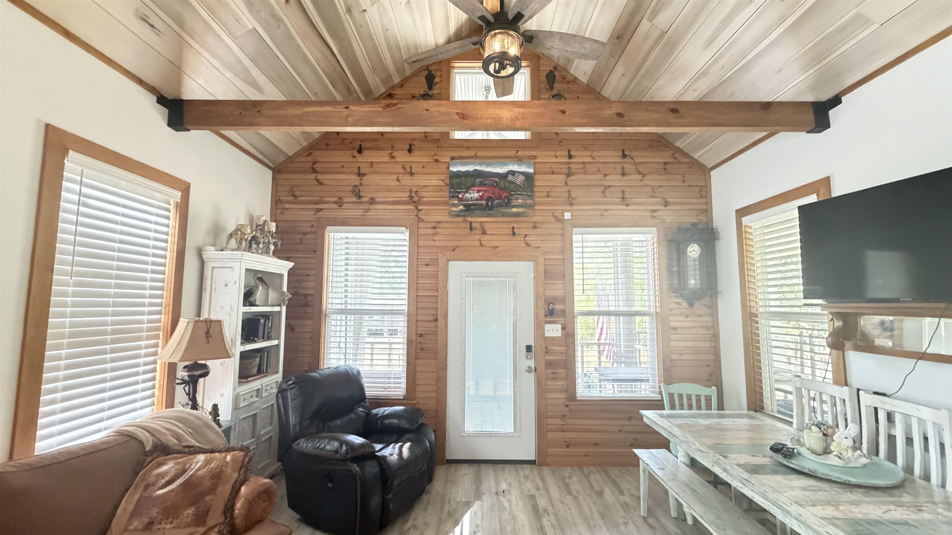 3983 Eureka Landing Road Uriah, AL 36480 - Photo 5 of 45 Living Room