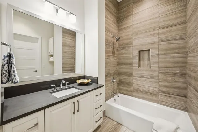 $4,395,500 | 2800 Lakeside Parkway, Unit 1502, Flower Mound, TX 75022