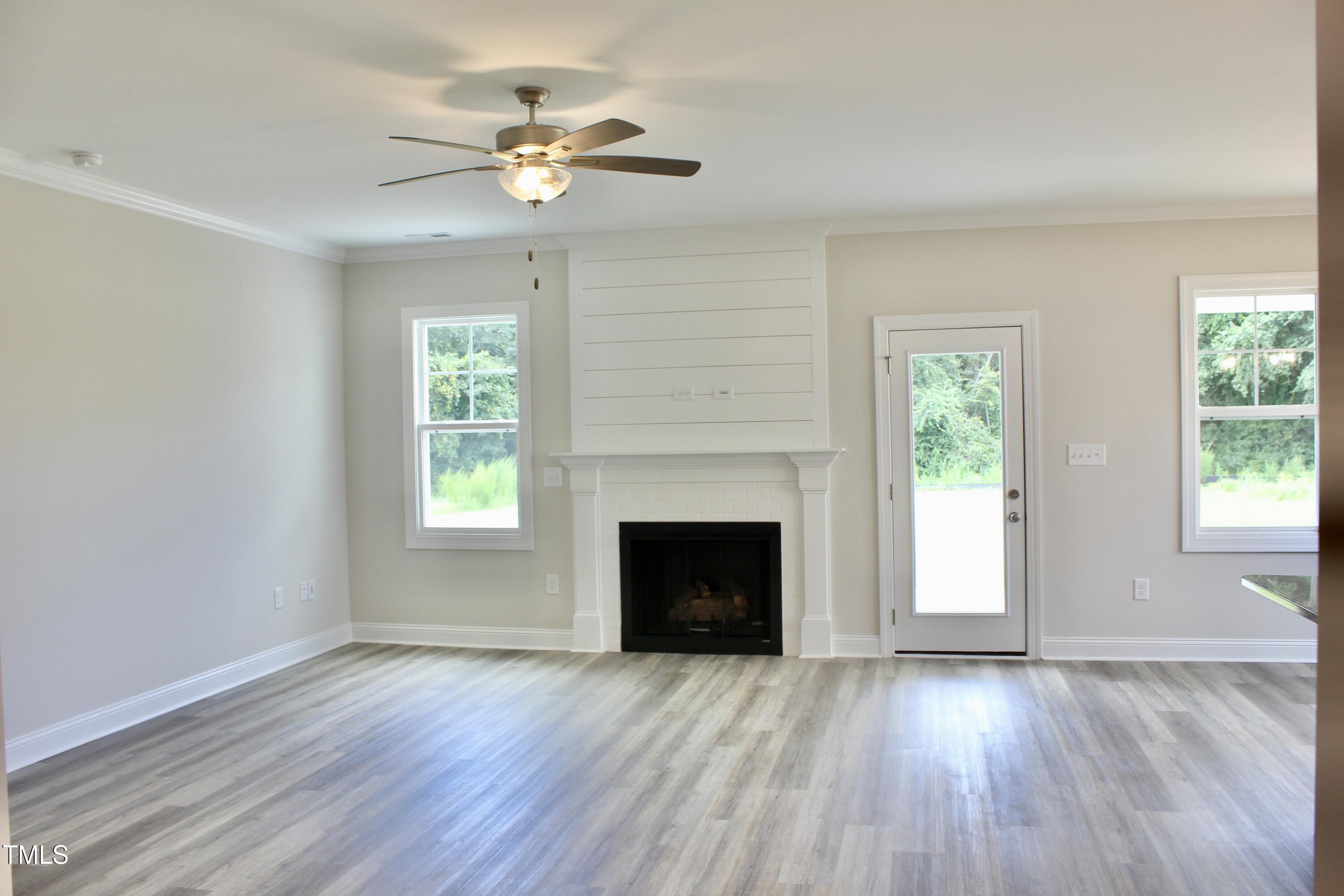 112 Surles Road Benson, NC 27504 - Photo 5 of 50 IMG_2674