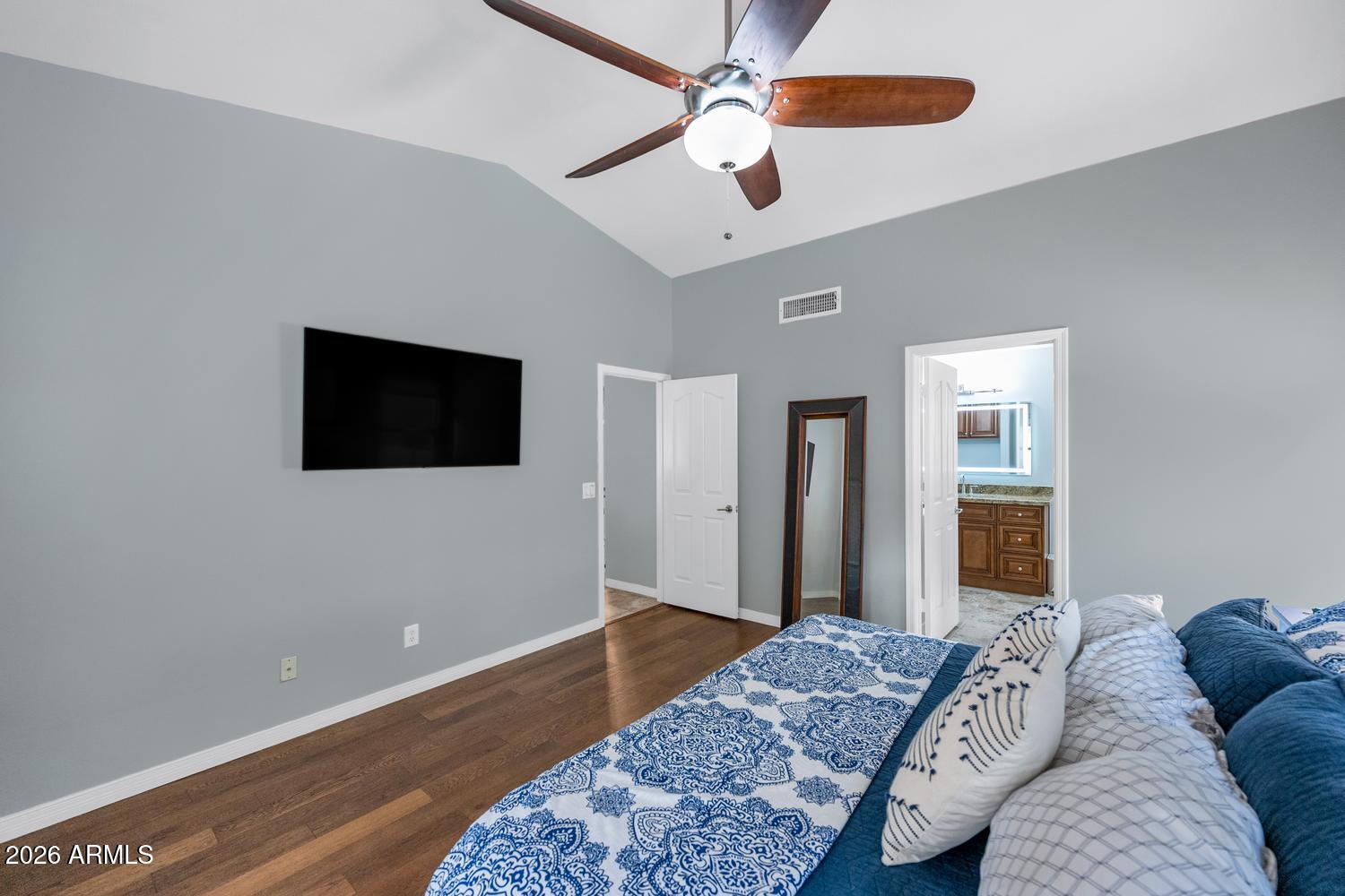 4834 East Mossman Road Phoenix, AZ 85054 - Photo 18 of 44 019-023-4834 E Mossman-1500x1000