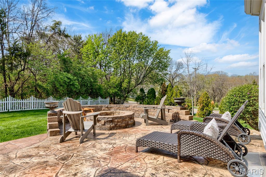 701 Boxwood Manor Court Ballwin, MO 63021 - Photo 57 of 59