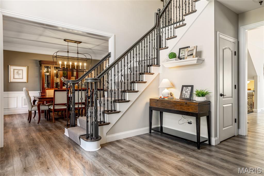 701 Boxwood Manor Court Ballwin, MO 63021 - Photo 10 of 59