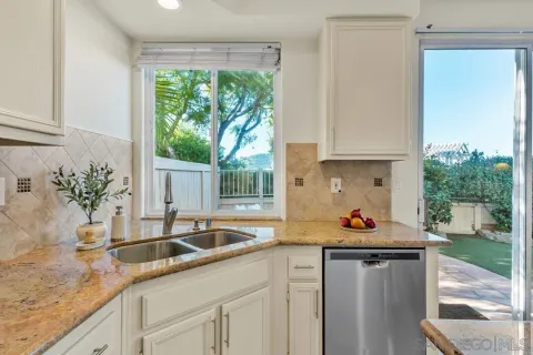 $1,175,000 | 18910 Caminito Cantilena, Unit 10, San Diego, CA 92128