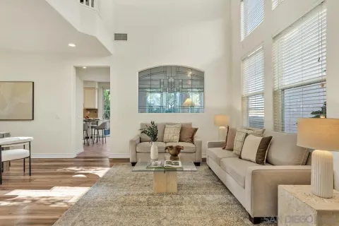 $1,175,000 | 18910 Caminito Cantilena, Unit 10, San Diego, CA 92128