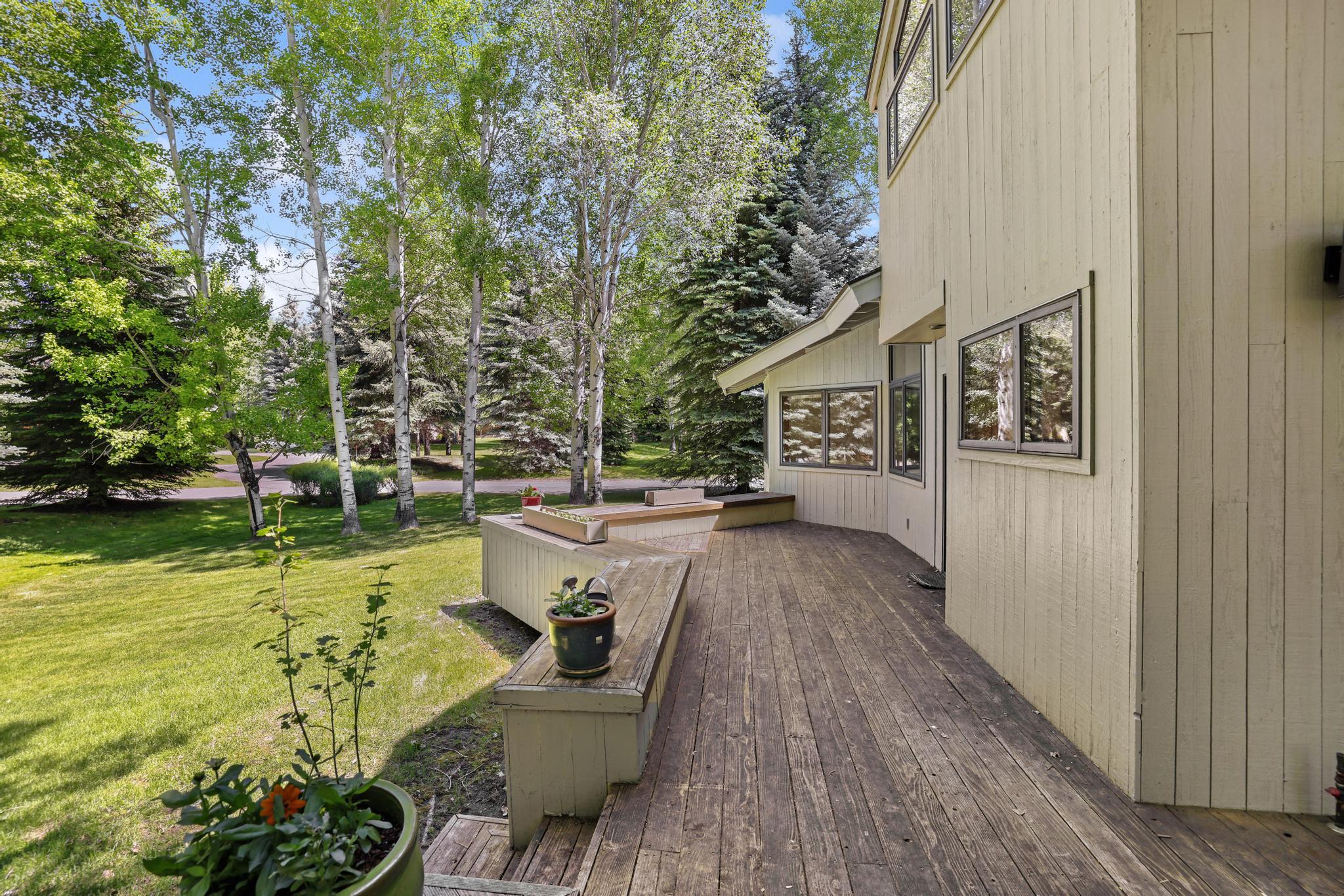 222 Elkhorn Road Sun Valley, ID 83353 - Photo 18 of 24 222 ELKHORN ROAD - 51