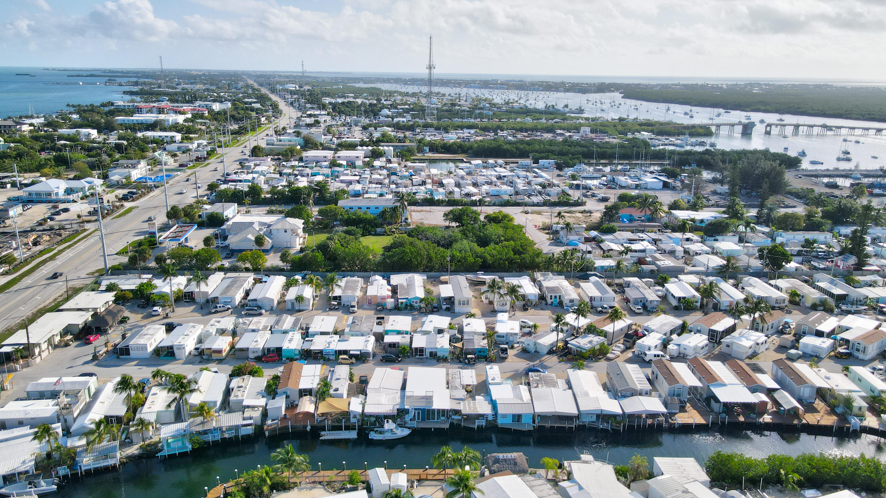 1361 Overseas Highway, Unit E11 Marathon, FL 33050 - Photo 16 of 46 1361 Overseas Hwy, Marathon, FL 33050, U