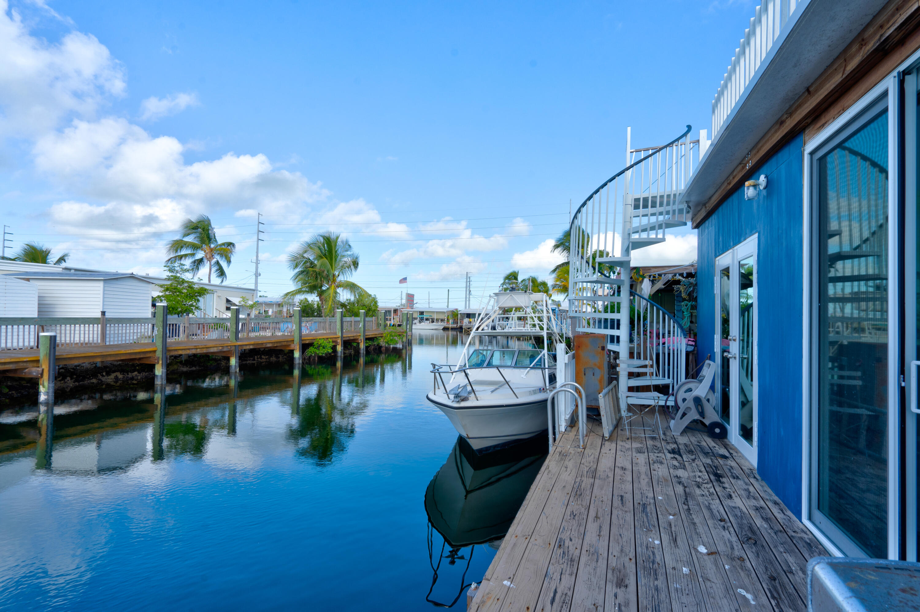 1361 Overseas Highway, Unit E11 Marathon, FL 33050 - Photo 25 of 46 1361 Overseas Hwy, Marathon, FL 33050, U