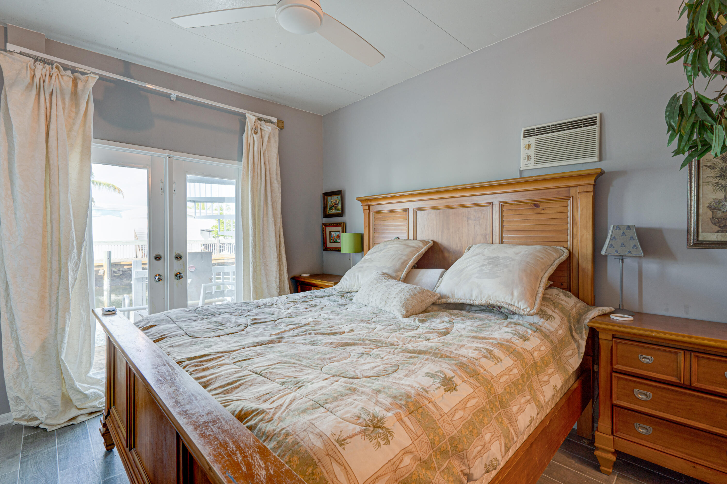 1361 Overseas Highway, Unit E11 Marathon, FL 33050 - Photo 36 of 46 1361 Overseas Hwy, Marathon, FL 33050, U