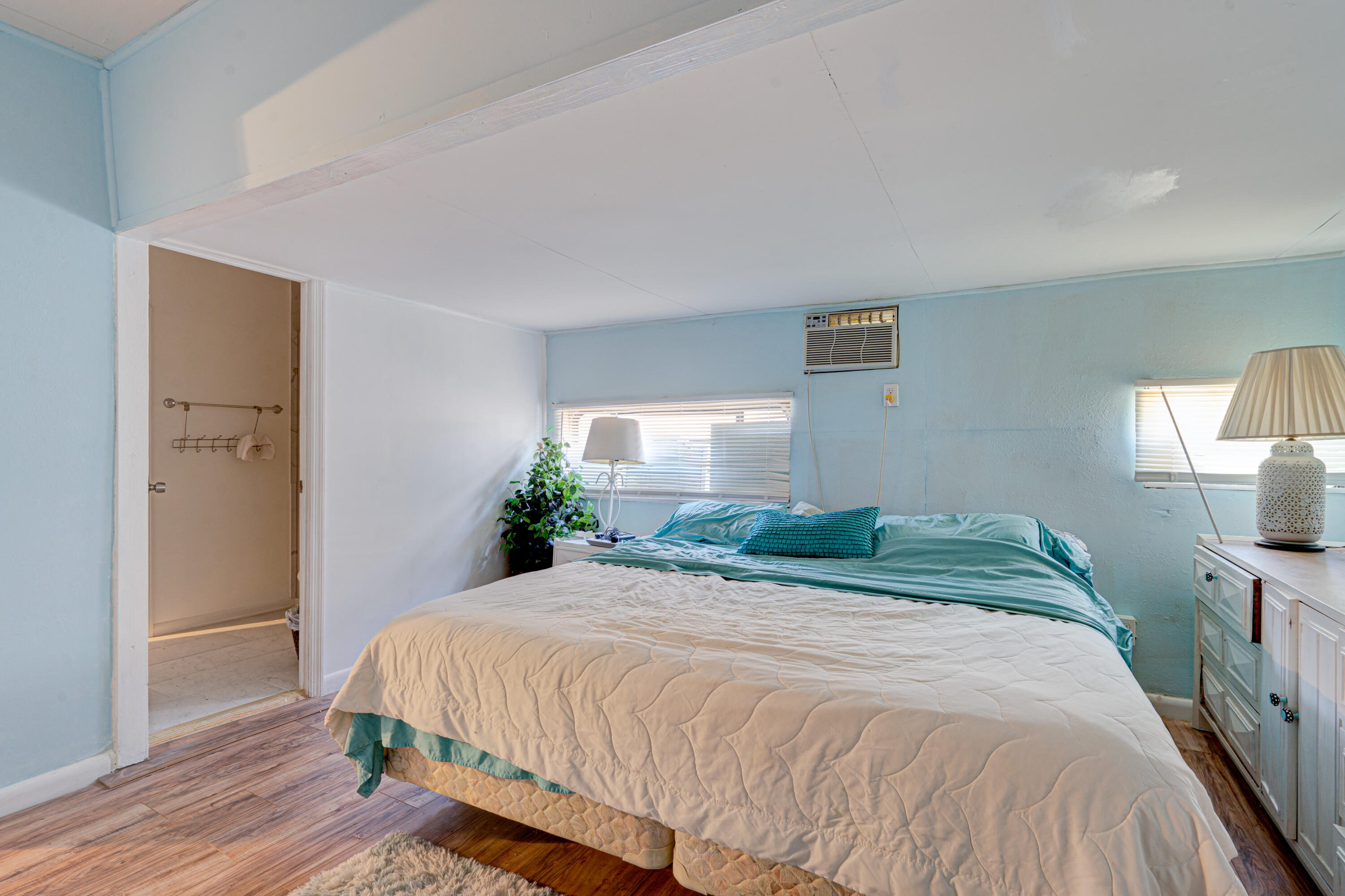 1361 Overseas Highway, Unit E11 Marathon, FL 33050 - Photo 42 of 46 1361 Overseas Hwy, Marathon, FL 33050, U