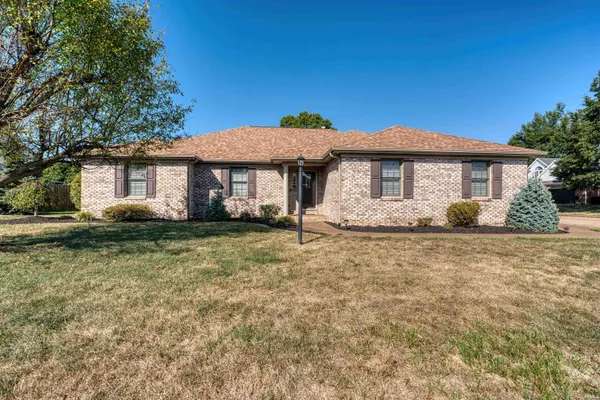 $310,000 | 6655 Oak View Court, Newburgh, IN 47630