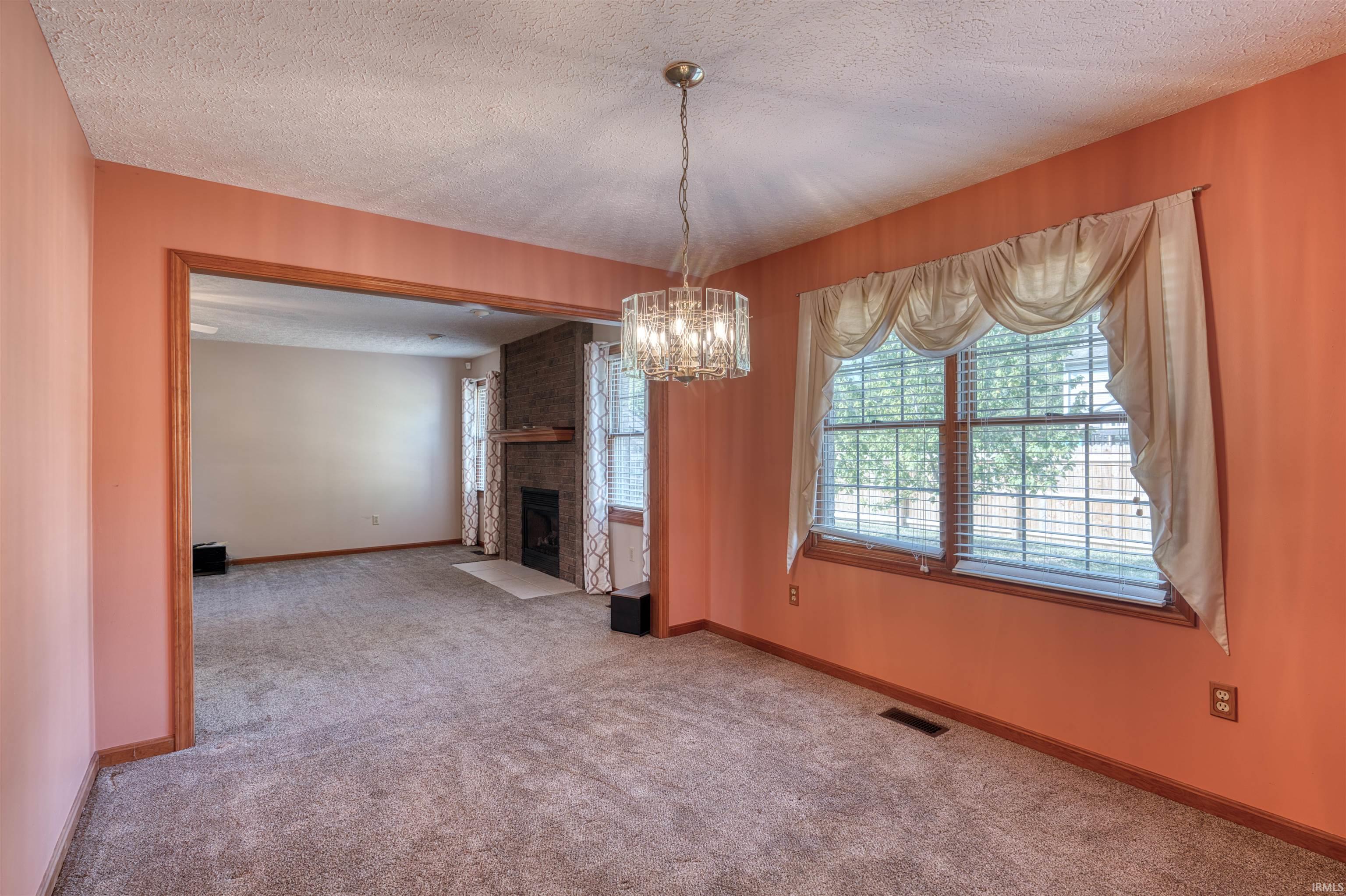 6655 Oak View Court Newburgh, IN 47630 - Photo 12 of 34