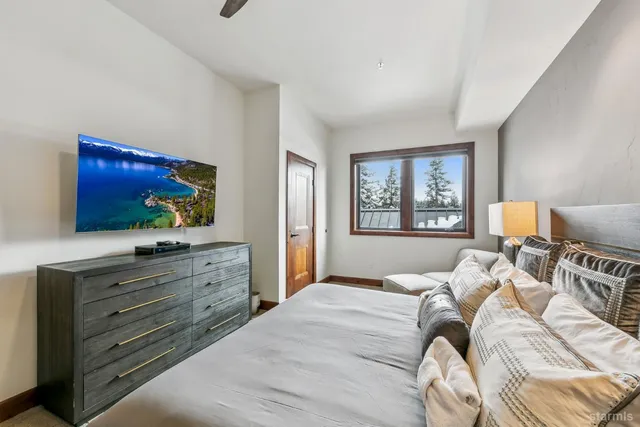 $1,900,000 | 4101 Lake Tahoe Boulevard, Unit 213, South Lake Tahoe, CA 96150