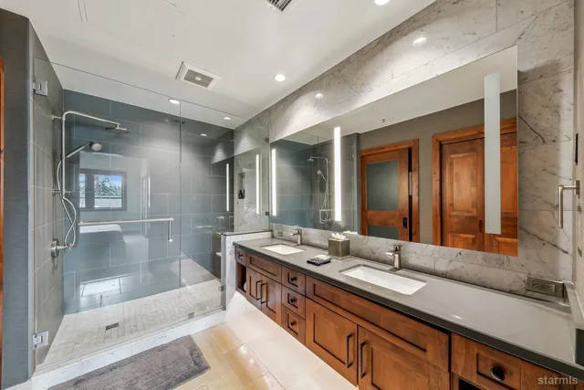 $1,900,000 | 4101 Lake Tahoe Boulevard, Unit 213, South Lake Tahoe, CA 96150