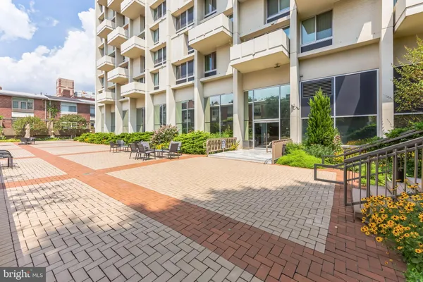 $369,999 | 604 South Washington Square, Unit 3114, Philadelphia, PA 19106
