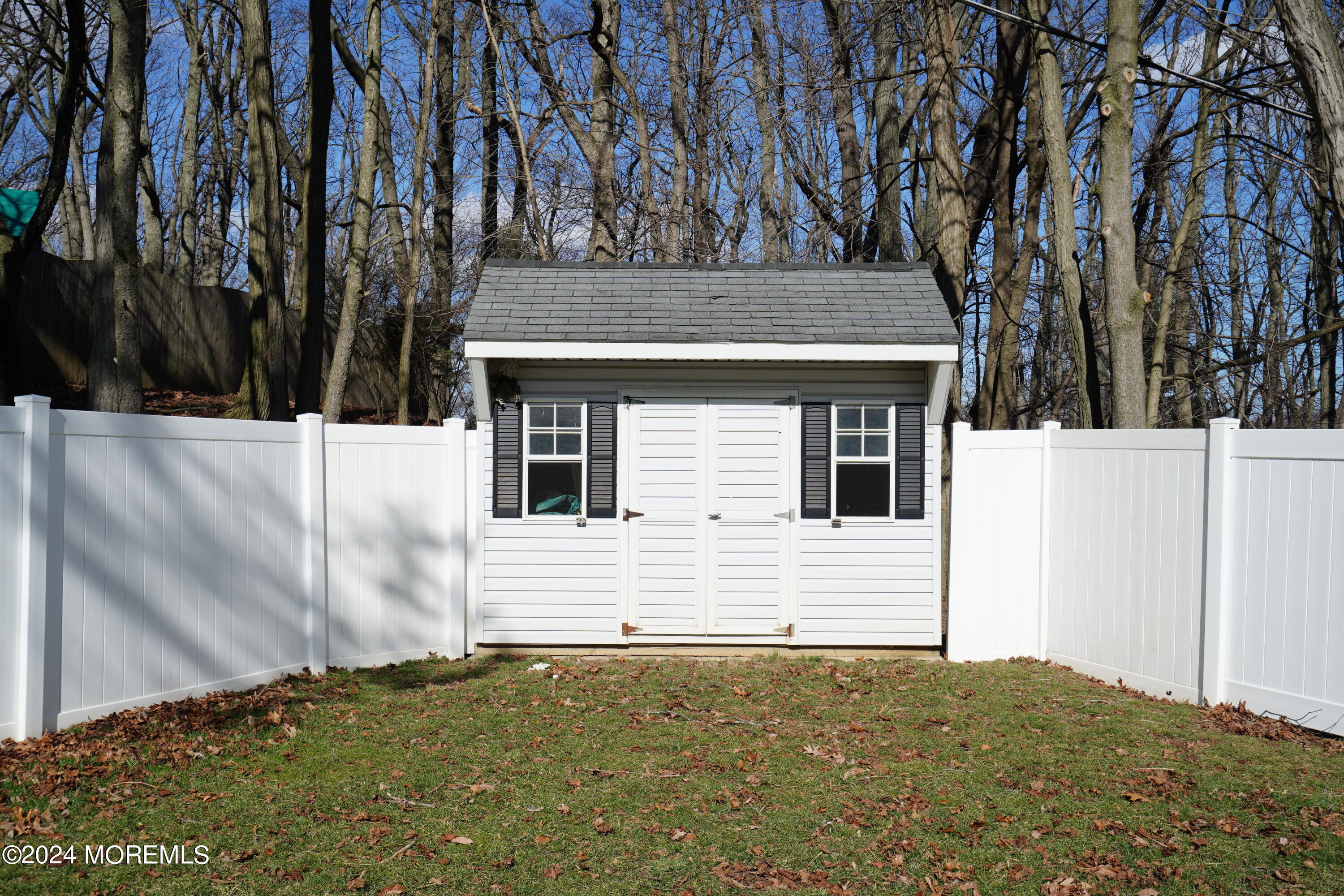 31 Innerhill Lane Aberdeen, NJ 07747 - Photo 28 of 39 DSC01876