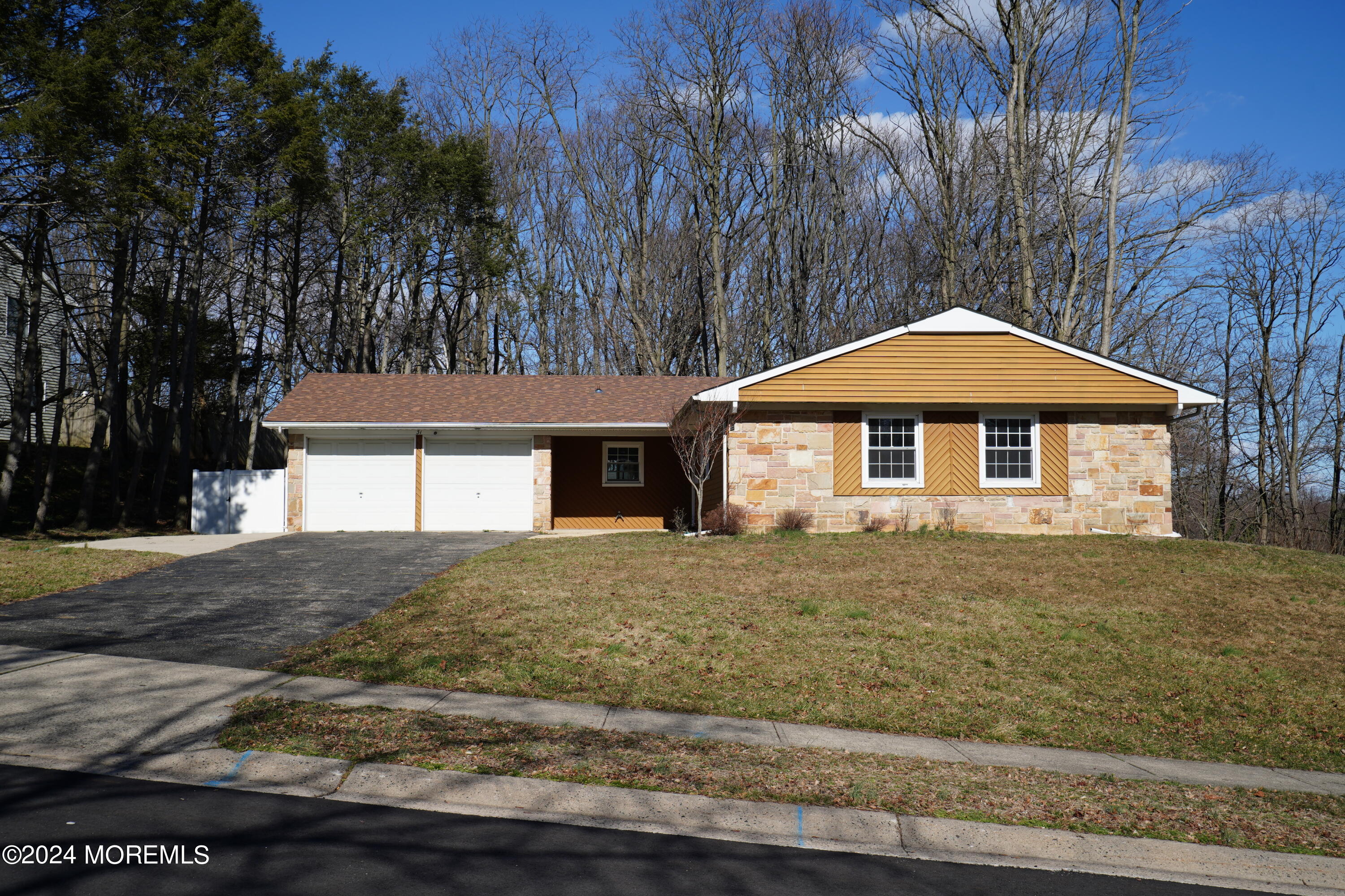 31 Innerhill Lane Aberdeen, NJ 07747 - Photo 36 of 39 DSC01870